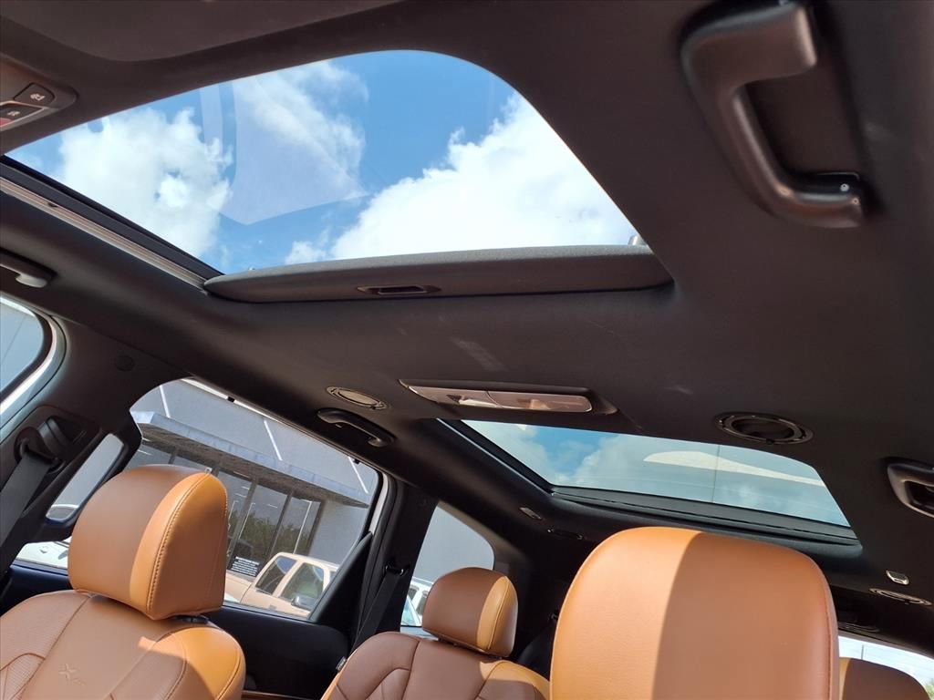 Certified 2024 Kia Telluride SX X-Pro image 10