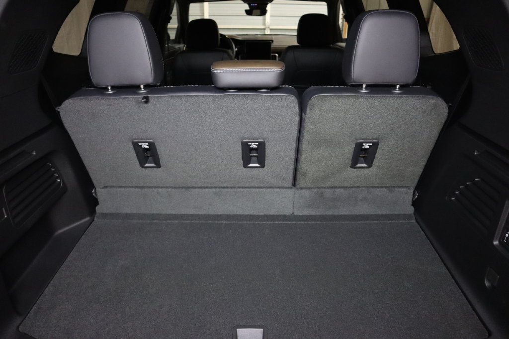 New 2027 GMC Acadia Denali Ultimate AWD/4WD image 10