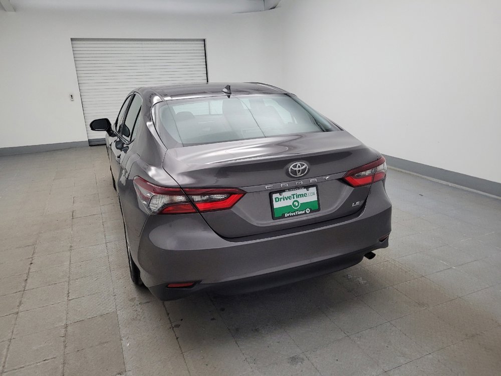 Used 2022 Toyota Camry LE image 6