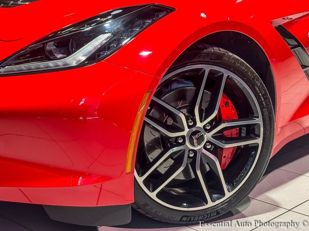 Used 2015 Chevrolet Corvette Stingray Coupe w/ 2LT Preferred Equipment Group image 4