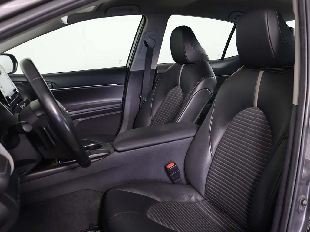 Used 2024 Toyota Camry SE FWD image 24