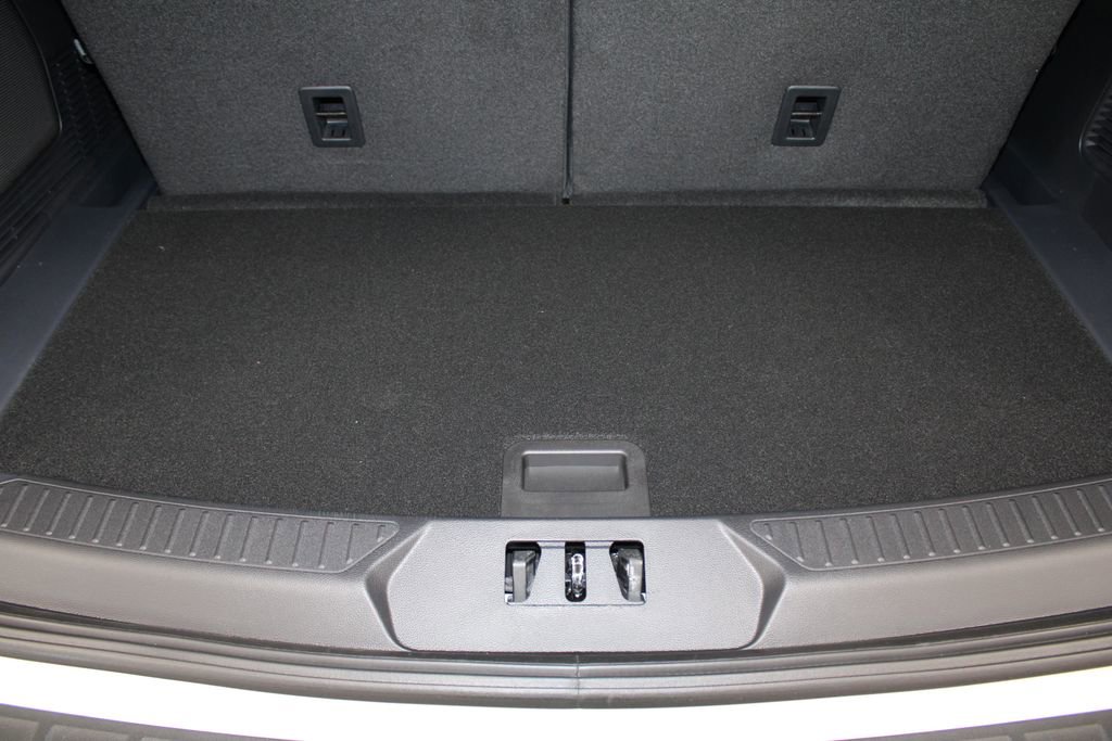 New 2026 Ford Explorer ST w/ Sun And Sound Package image 15