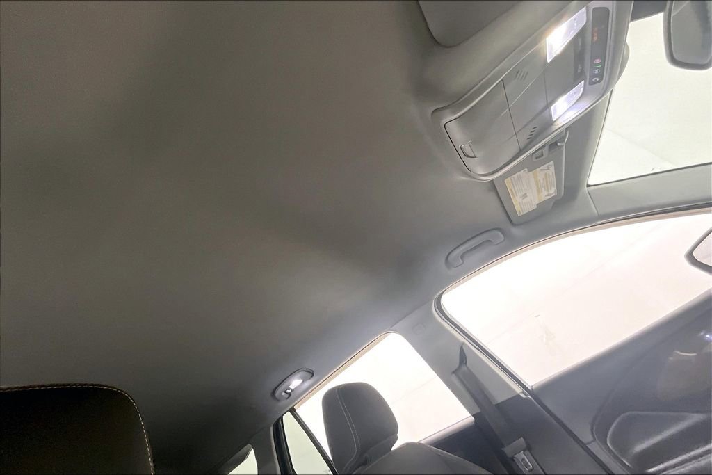 Used 2018 GMC Terrain SLE image 21