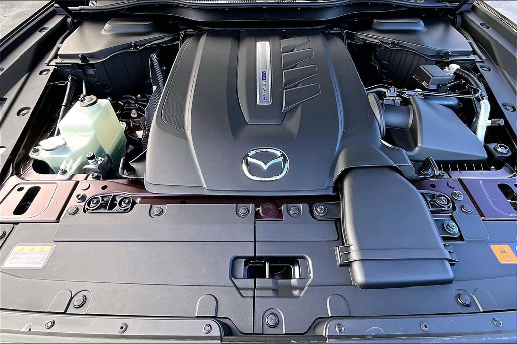 New 2026 MAZDA CX-90 Plug-In Hybrid w/Premium Sport image 16
