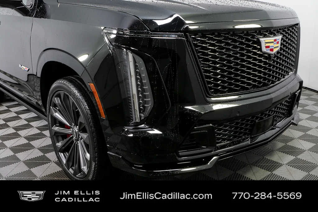 Used 2026 Cadillac Escalade V w/ LPO, Floor Liner Package AWD/4WD image 38