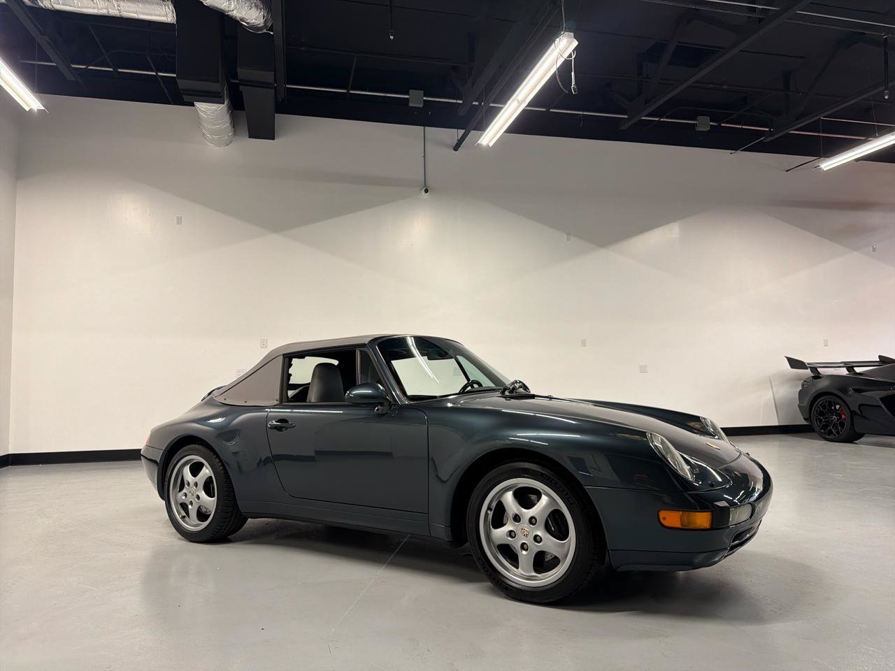 Used 1995 Porsche 911 Cabriolet image 35