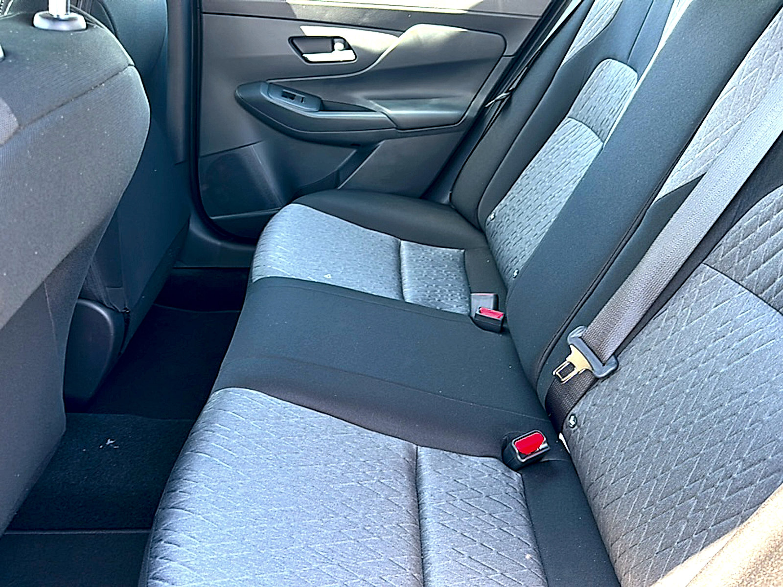 New 2026 Nissan Sentra SV w/ SV Convenience Package FWD image 15