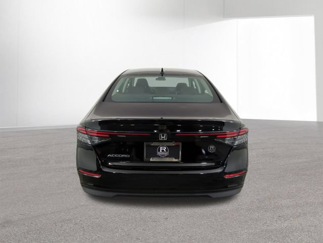 Used 2023 Honda Accord EX image 15