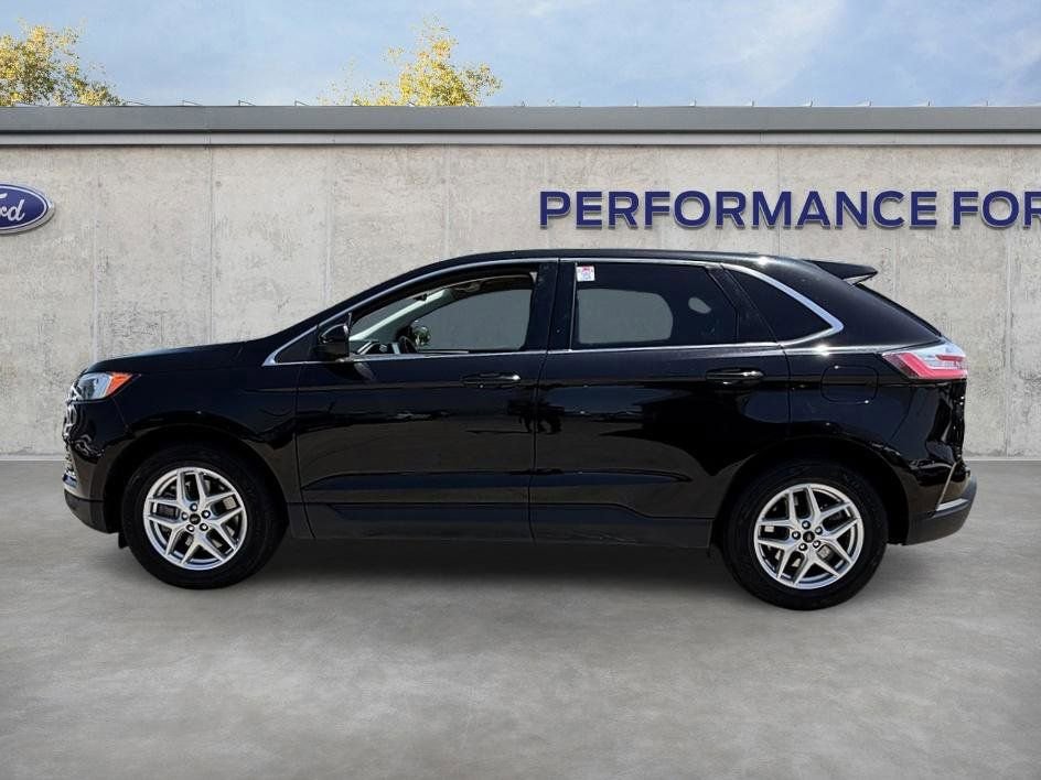 Used 2024 Ford Edge SEL AWD/4WD image 13