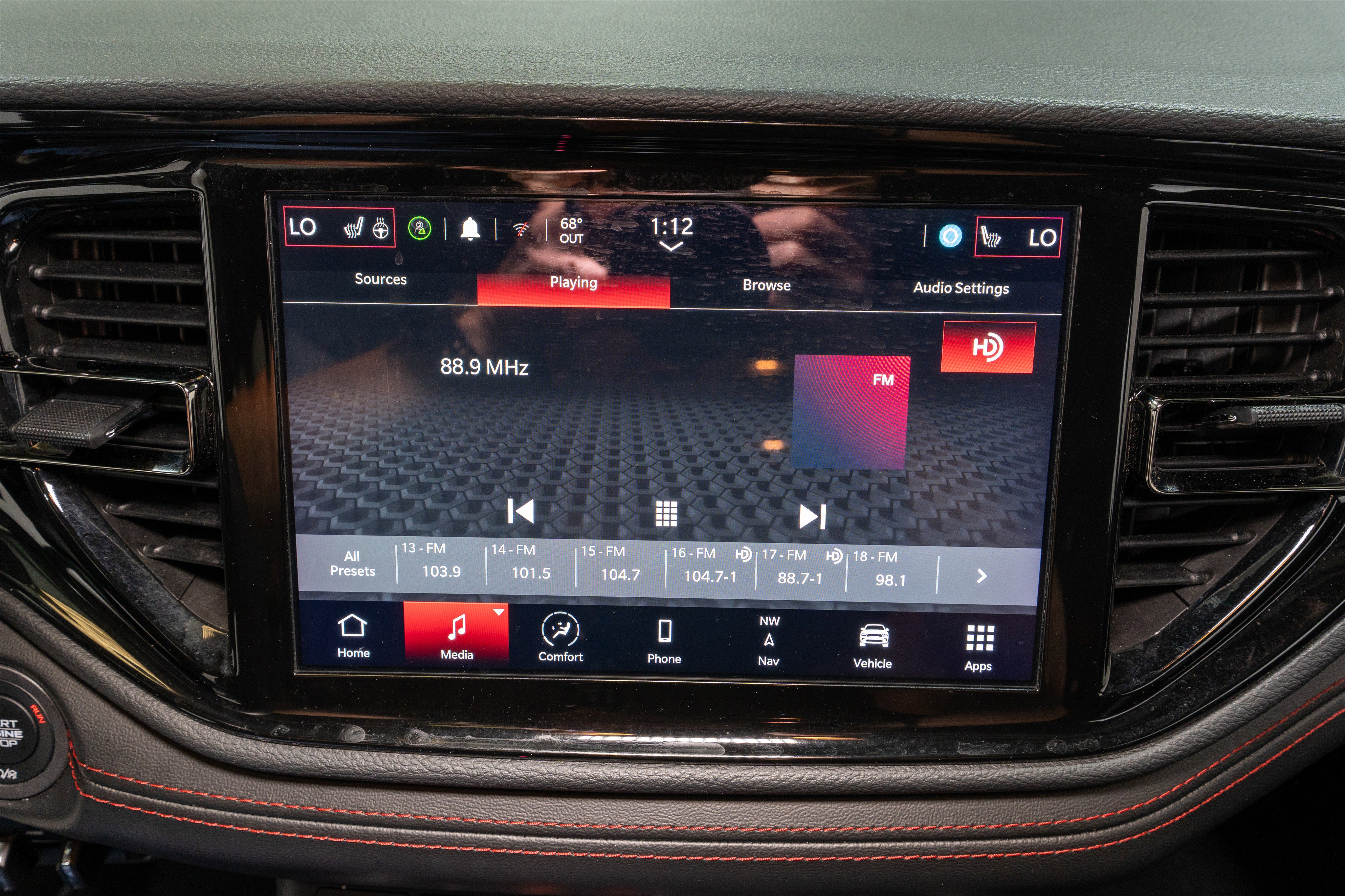 Used 2024 Dodge Durango GT image 19