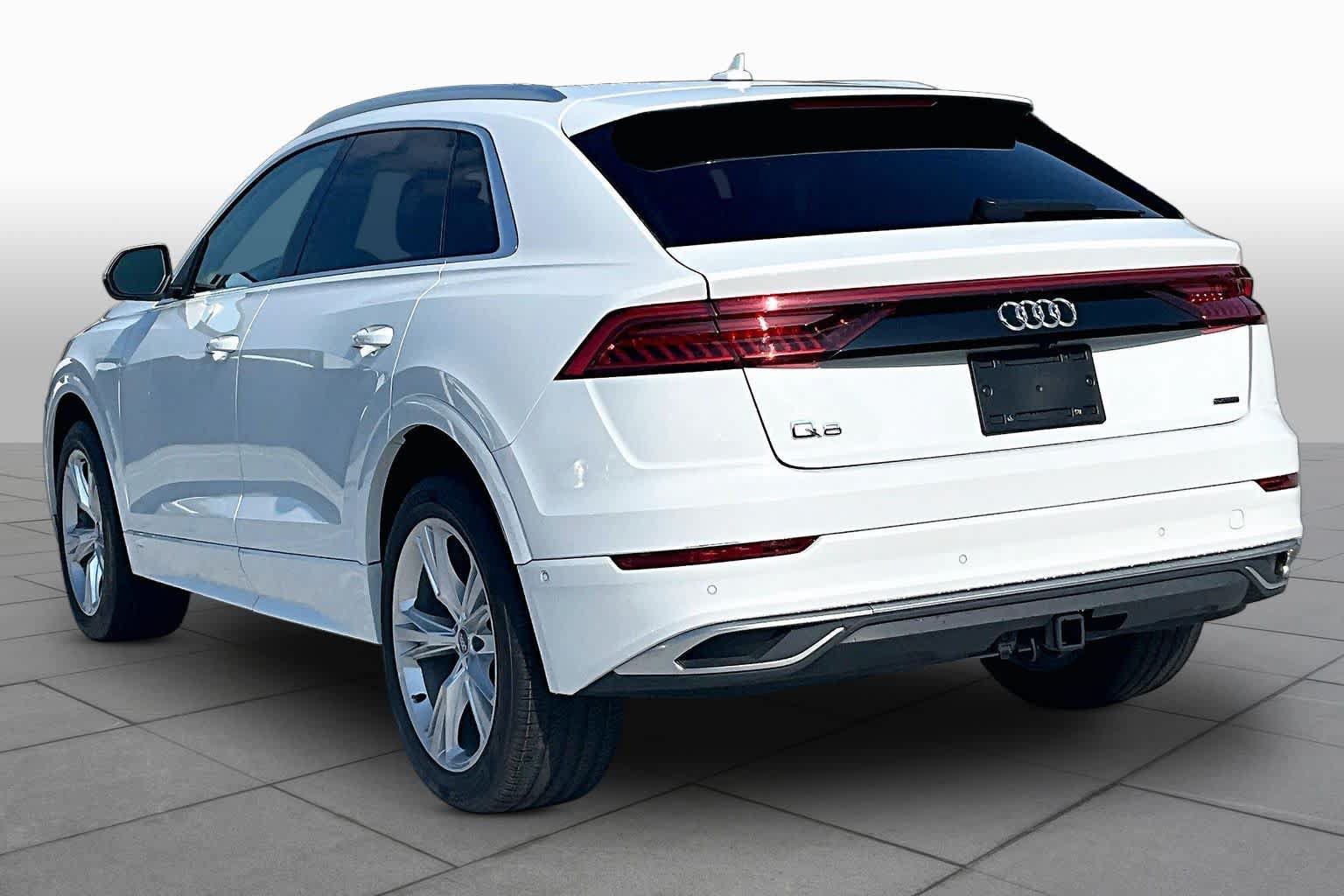 Used 2019 Audi Q8 Prestige w/ Towing Package AWD/4WD image 12