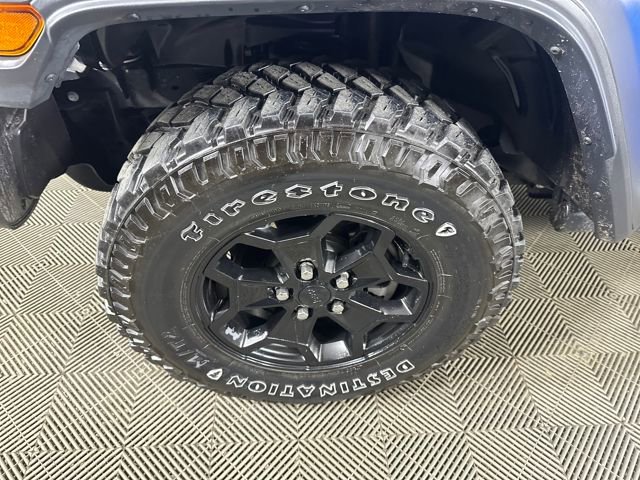 Used 2023 Jeep Wrangler Unlimited w/ Cold Weather Group image 9