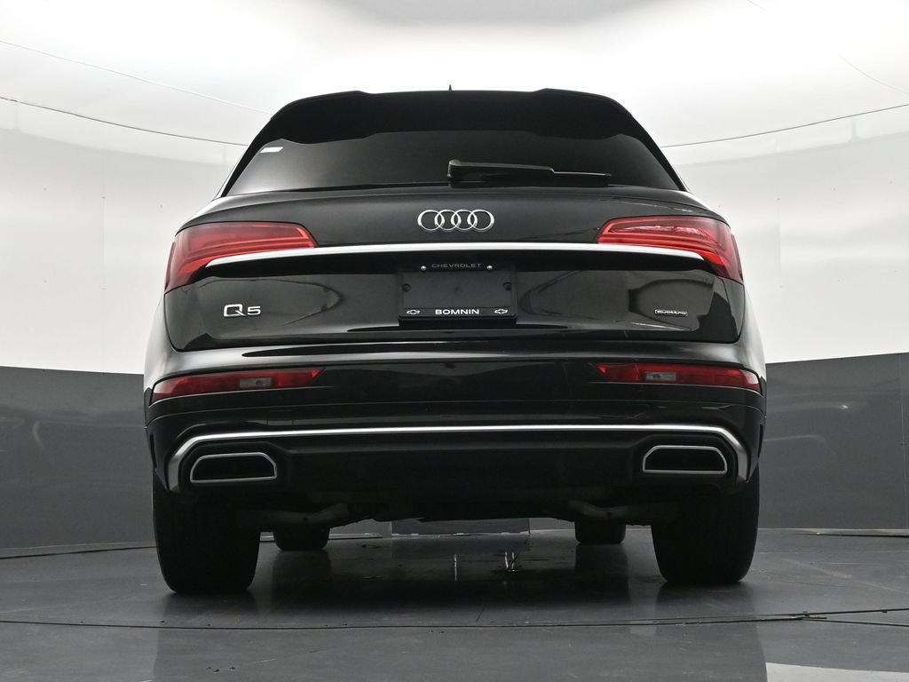 Used 2023 Audi Q5 2.0T Premium Plus w/ Premium Plus Package AWD/4WD image 25
