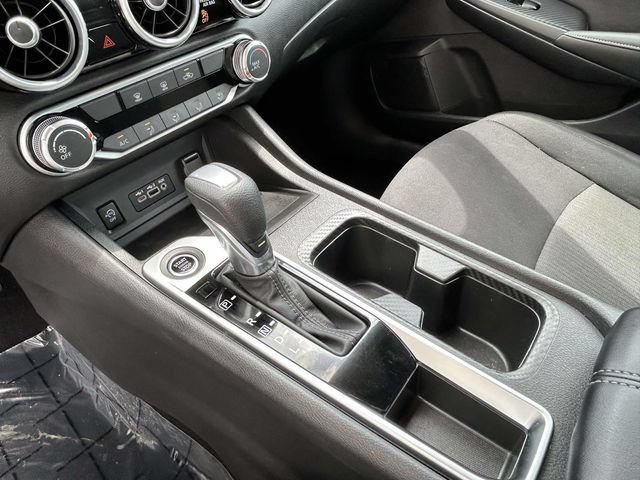 Used 2025 Nissan Sentra SV FWD image 17