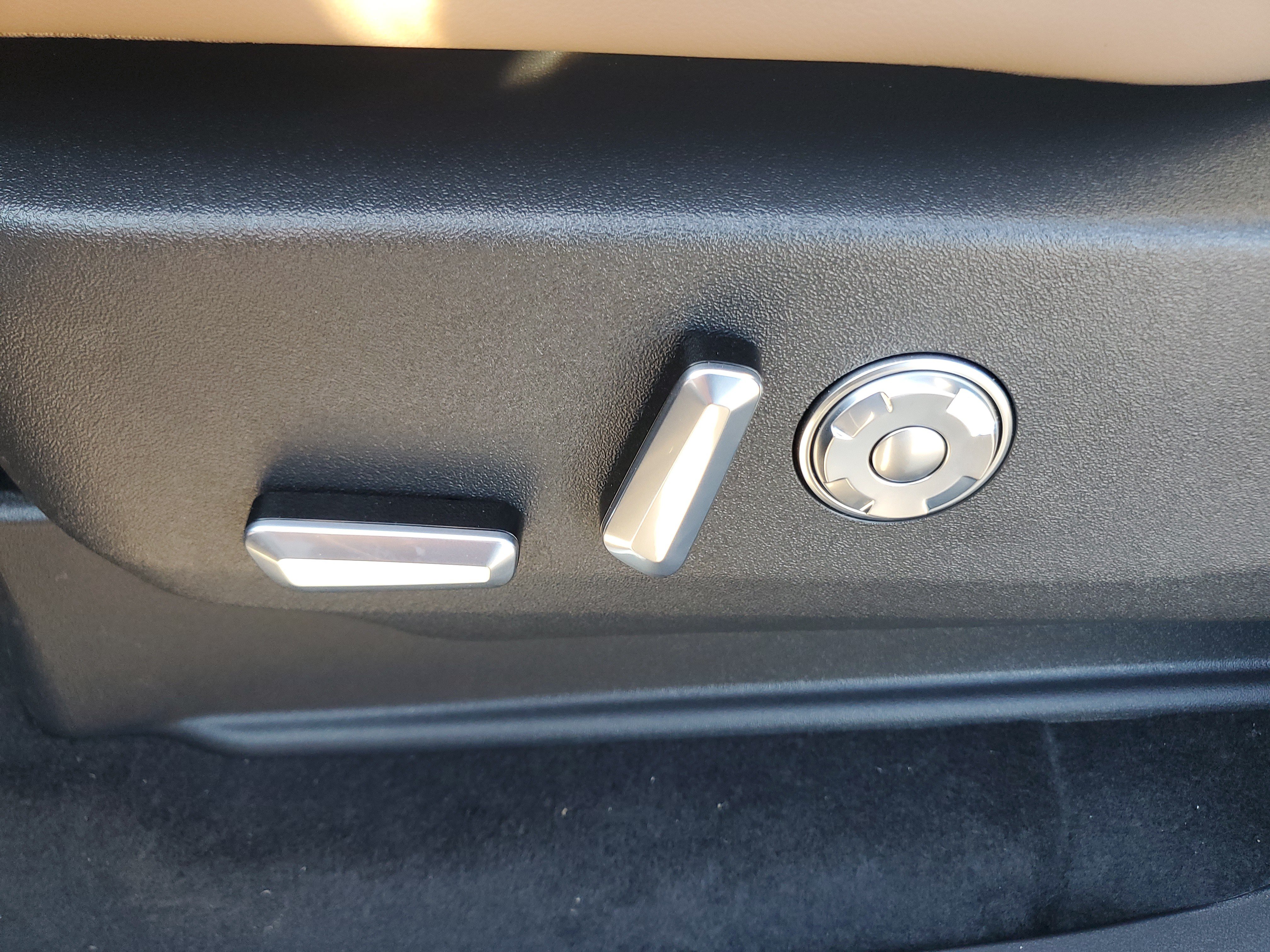 New 2027 Lincoln Navigator Black Label AWD/4WD image 13