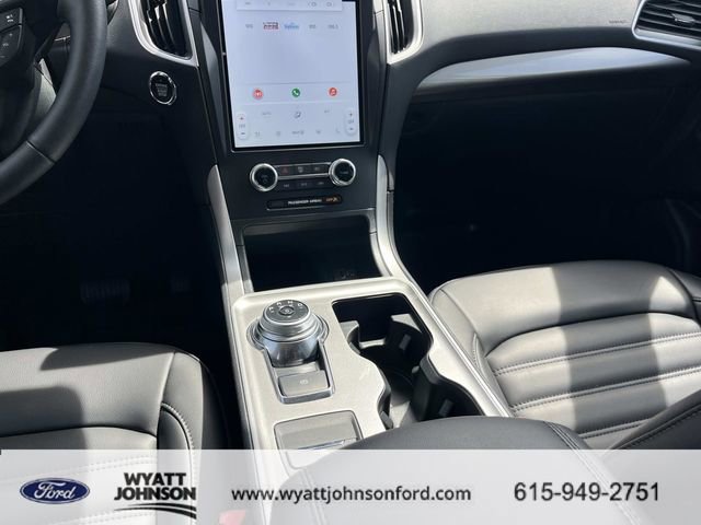 Certified 2024 Ford Edge SEL w/ Convenience Package image 18