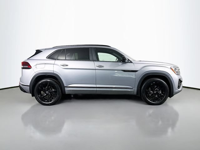 New 2026 Volkswagen Atlas Cross Sport SEL R-Line AWD/4WD image 8