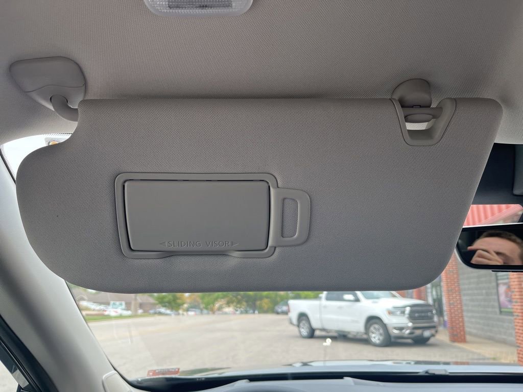 Used 2025 Nissan Pathfinder Platinum w/ Cargo Package image 78