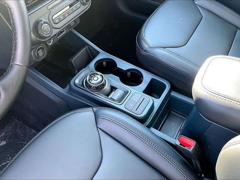 New 2026 Ford Maverick Lariat image 7