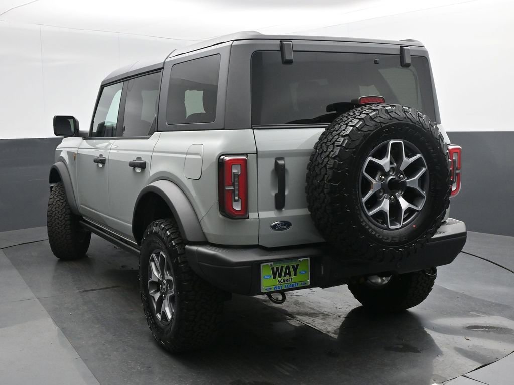 Used 2024 Ford Bronco Badlands image 4