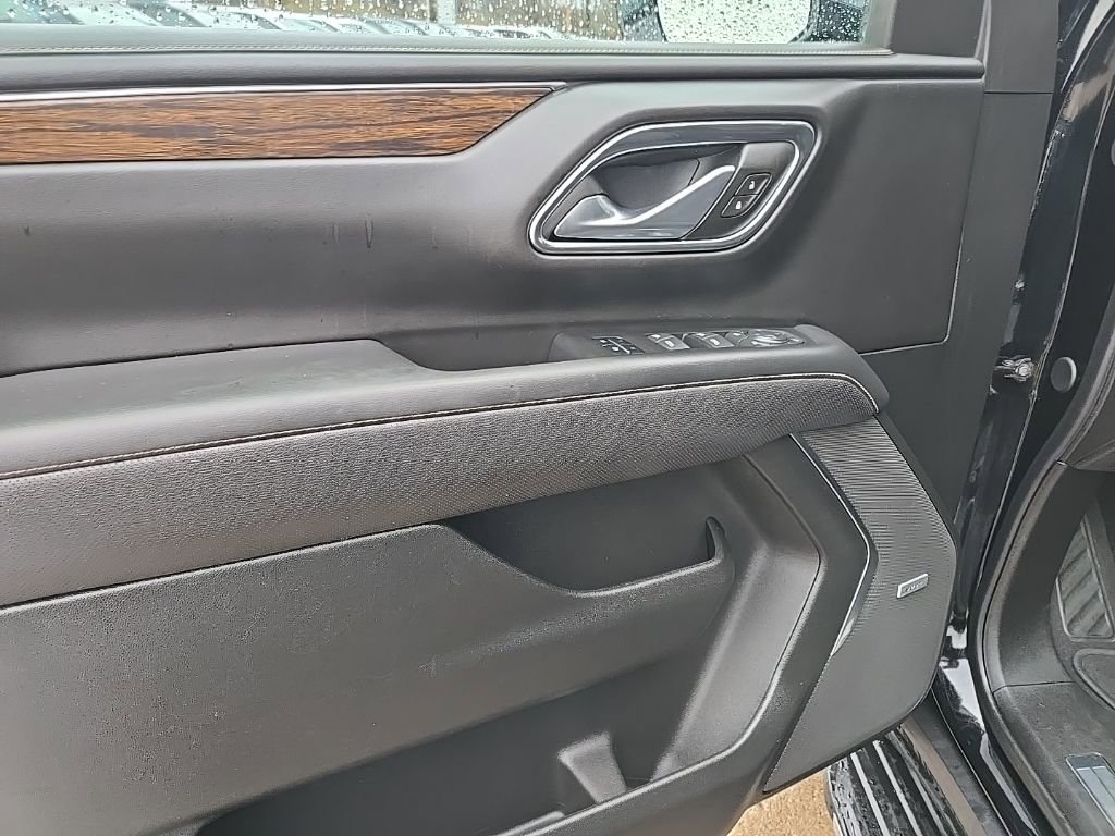 Used 2024 Chevrolet Tahoe Premier image 32