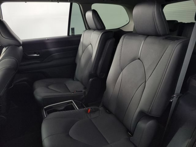 Used 2024 Toyota Grand Highlander FWD image 18