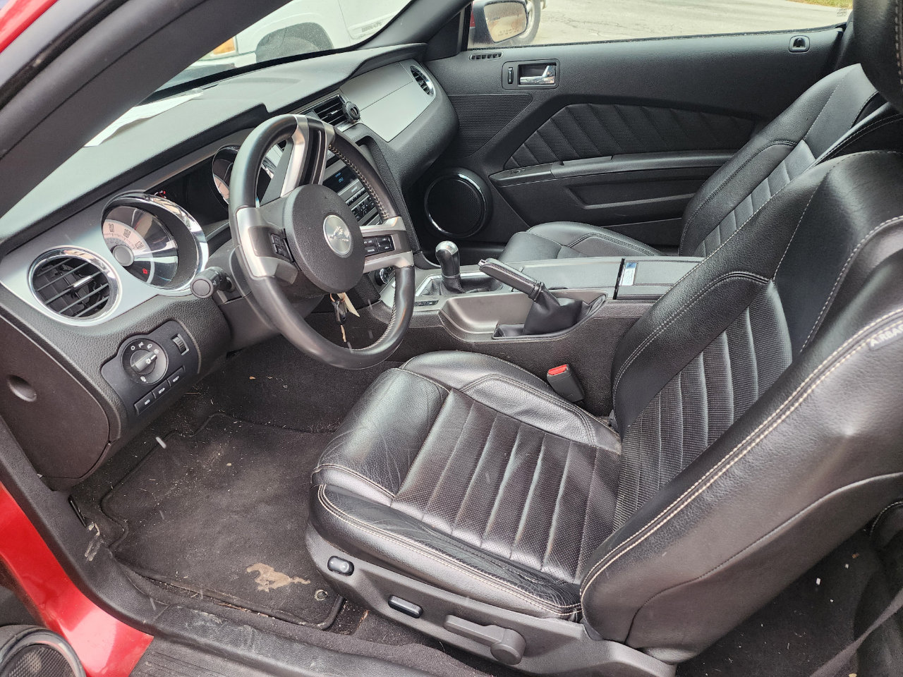 Used 2010 Ford Mustang Coupe image 8