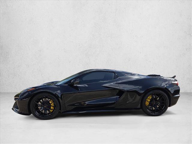 Used 2026 Chevrolet Corvette Z06 w/ Stealth Interior Trim Package RWD image 9