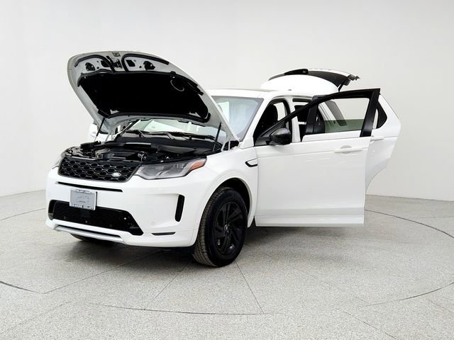 Certified 2025 Land Rover Discovery Sport S image 9