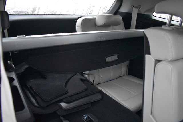 Used 2025 Kia Sorento S image 15