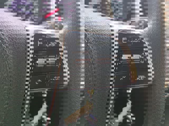 Used 2020 Kia Sorento LX image 24