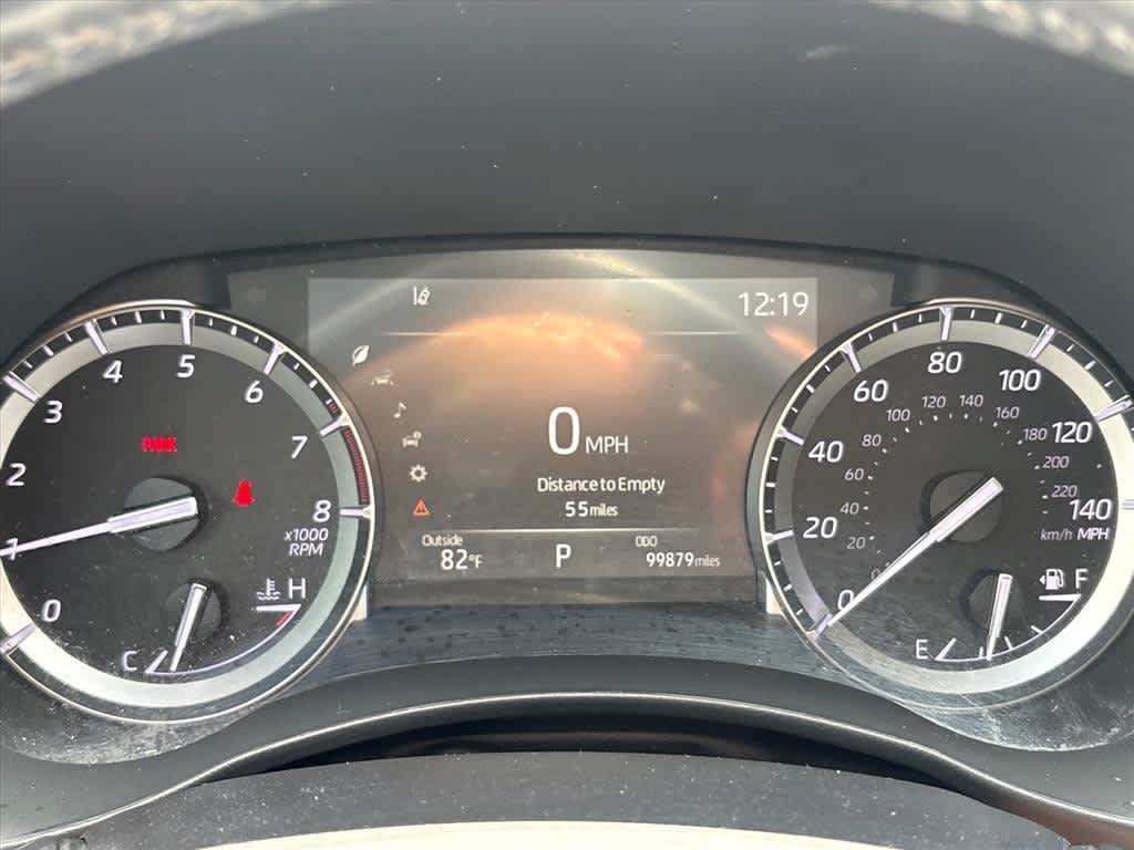 Used 2022 Toyota Highlander XLE AWD/4WD image 12