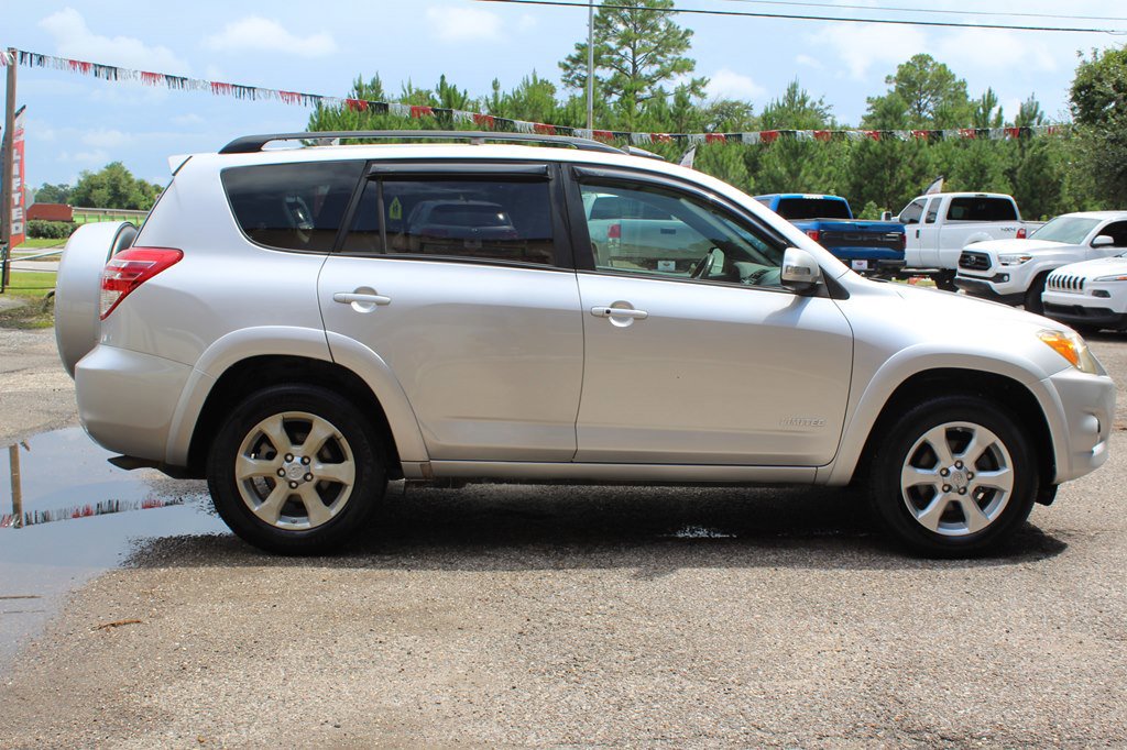 Used 2009 Toyota RAV4 Limited image 11
