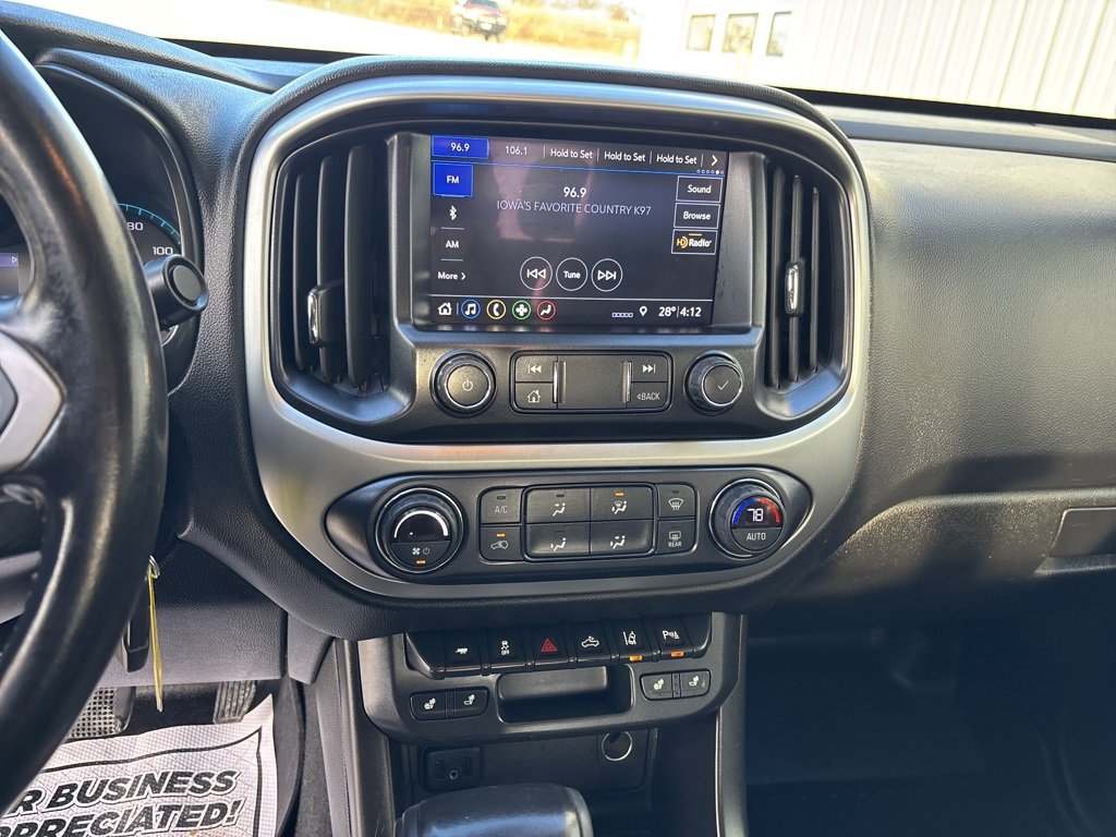 Used 2020 Chevrolet Colorado LT w/ Colorado RST Special Edition image 18