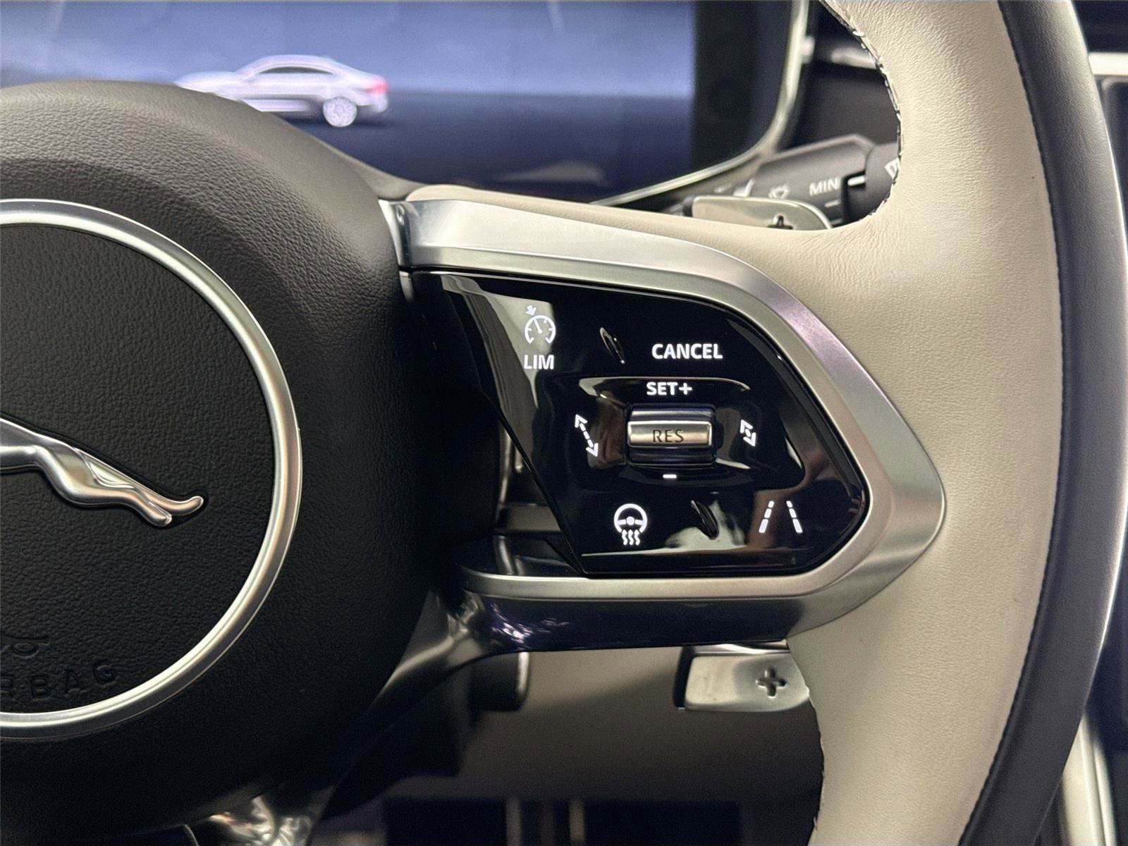 Used 2024 Jaguar XF R-Dynamic SE image 20