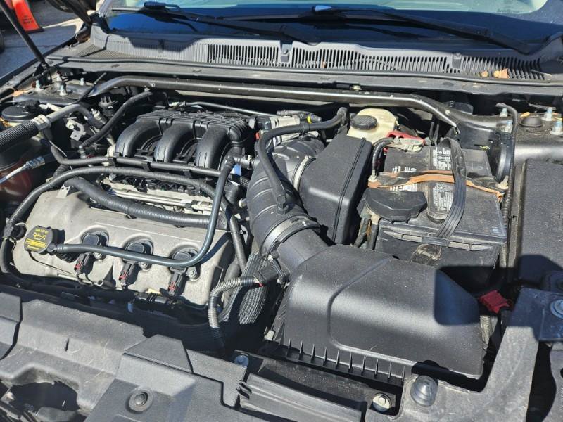 Used 2012 Ford Taurus SEL AWD/4WD image 15