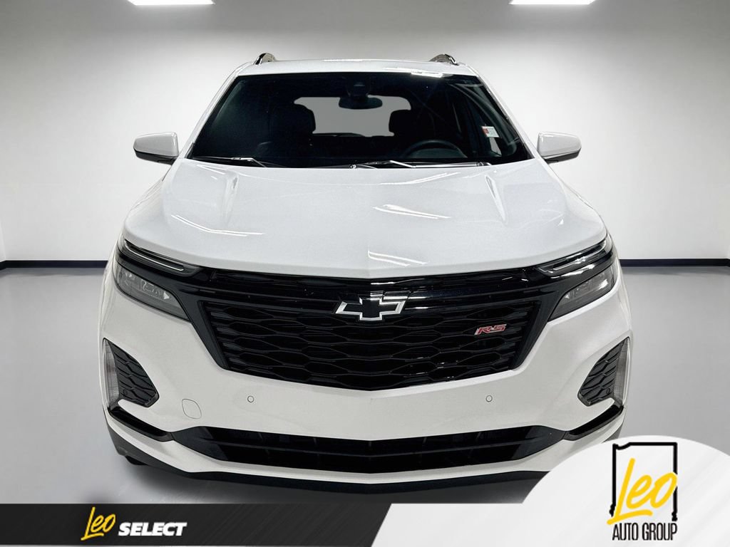 Used 2024 Chevrolet Equinox RS AWD/4WD image 2
