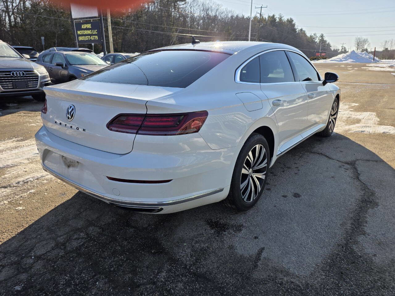 Used 2019 Volkswagen Arteon SE image 11