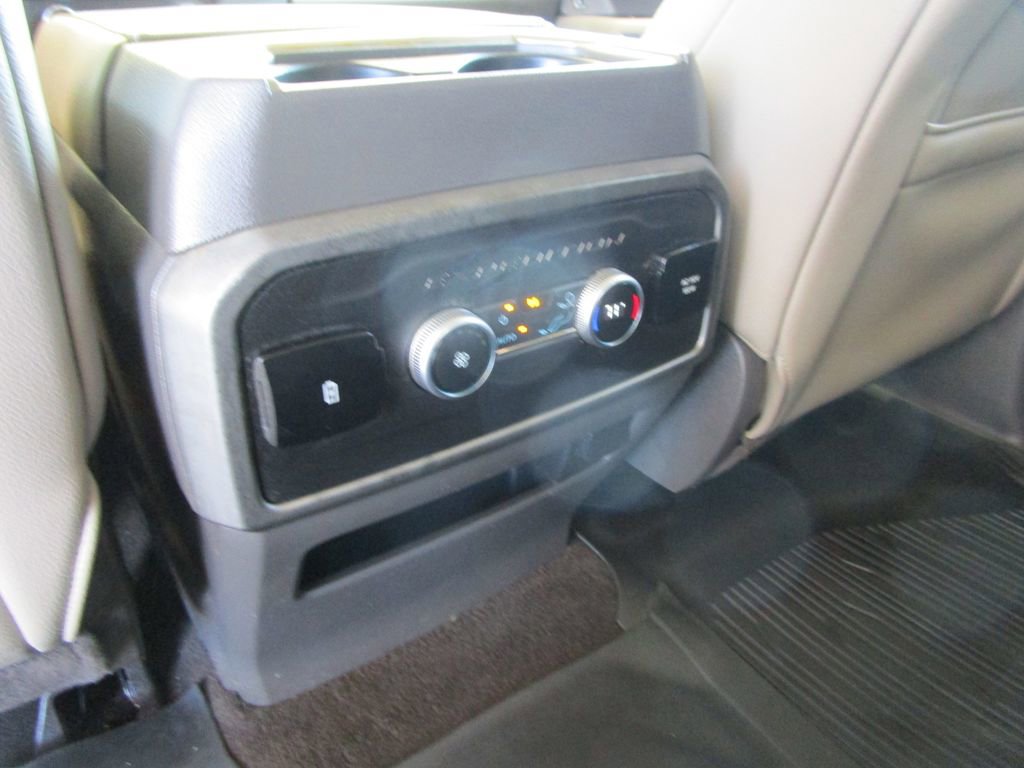 Used 2021 Ford Expedition XLT RWD image 19