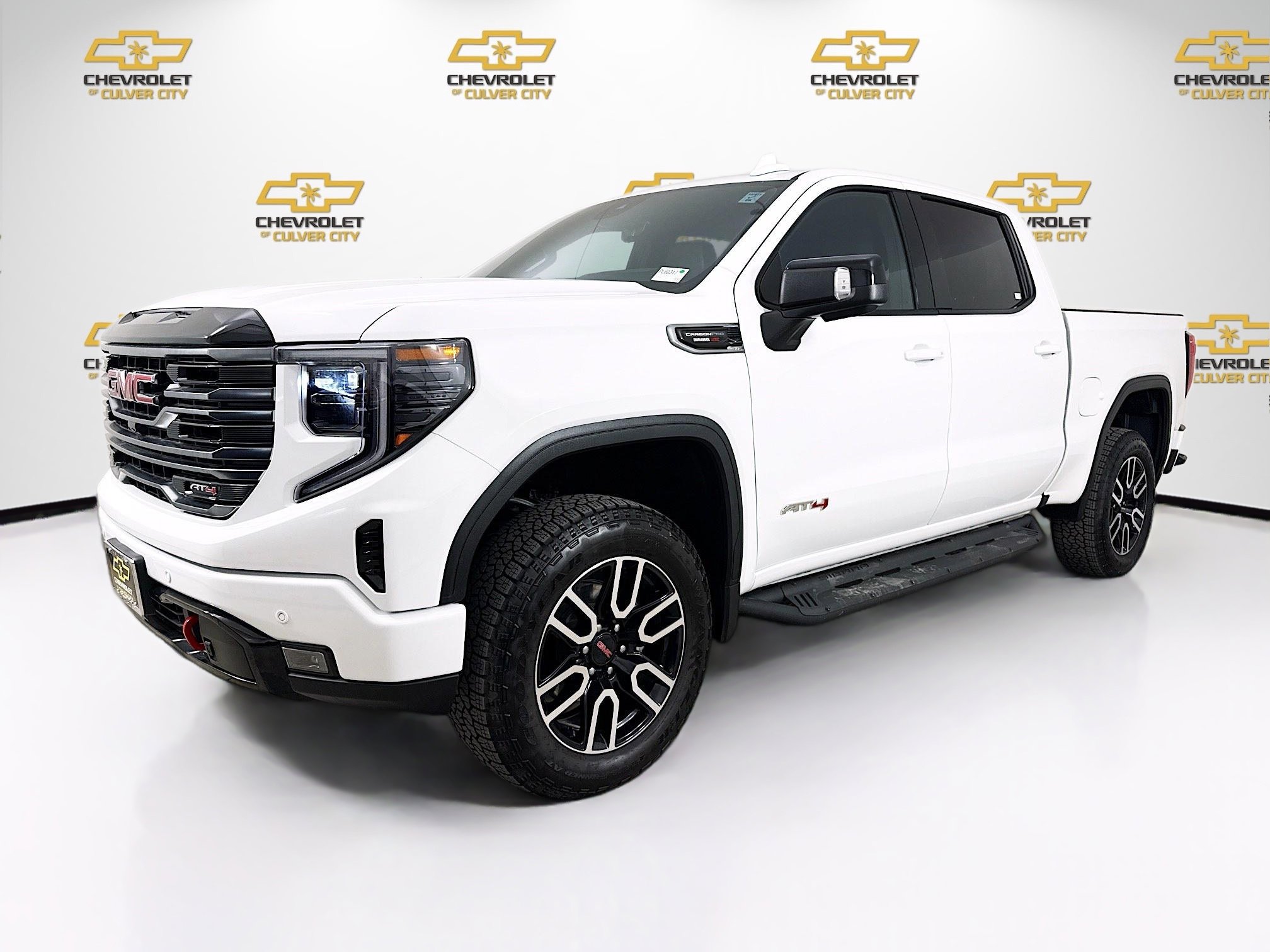 Used 2026 GMC Sierra 1500 AT4 w/ AT4 Premium Package AWD/4WD image 3