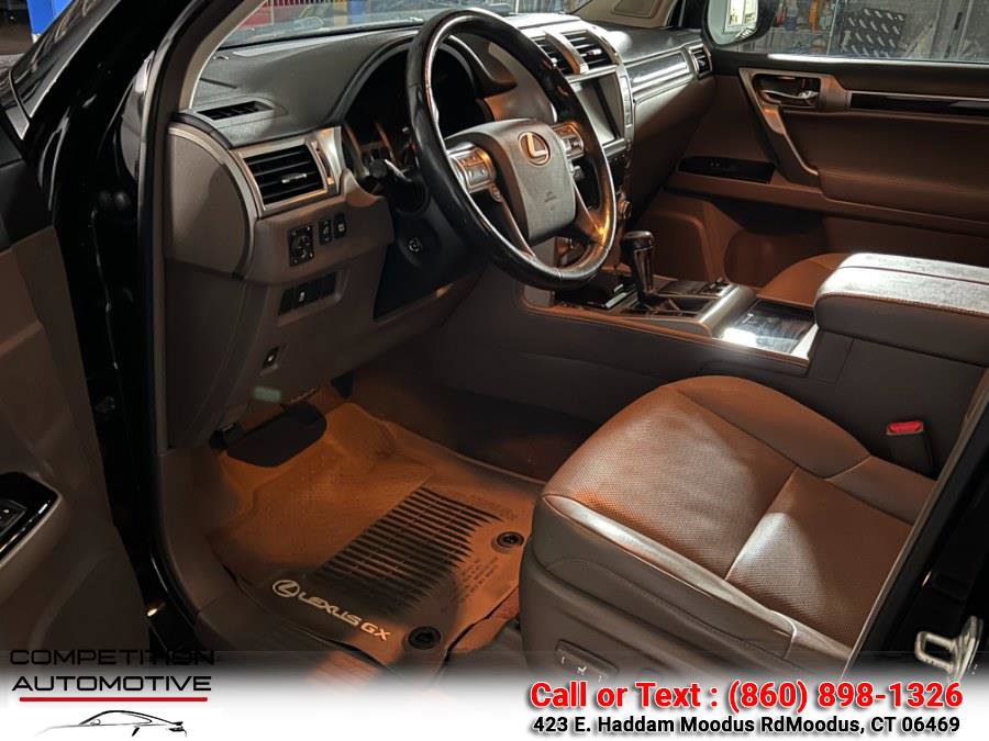 Used 2018 Lexus GX 460 w/ Navigation Package image 5