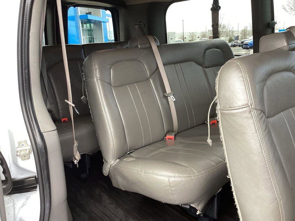 Used 2023 Chevrolet Express 3500 LS RWD image 19