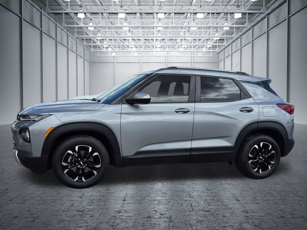 Certified 2023 Chevrolet TrailBlazer LT FWD image 2