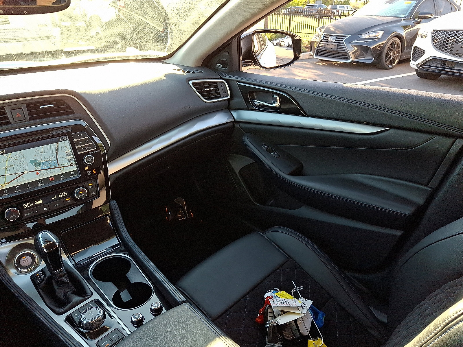 Used 2017 Nissan Maxima SR w/ Midnight Edition image 16