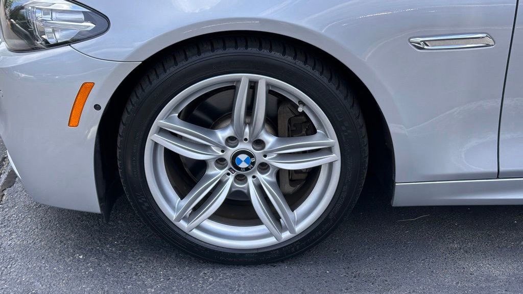 Used 2016 BMW 535i Sedan RWD image 11