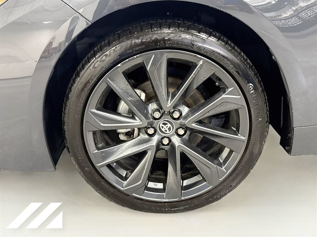 Used 2023 Toyota Corolla SE w/ SE Premium Package FWD image 32