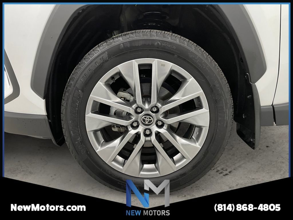 Used 2023 Toyota RAV4 XLE Premium AWD/4WD image 12