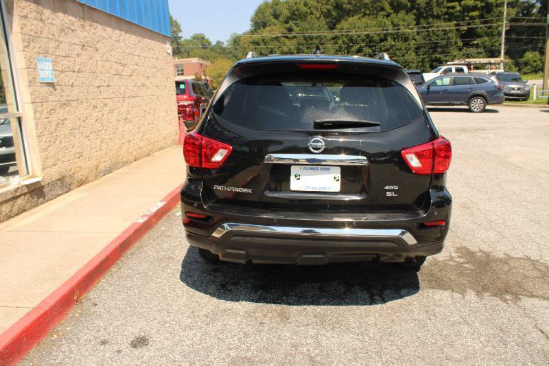 Used 2020 Nissan Pathfinder SL AWD/4WD image 5