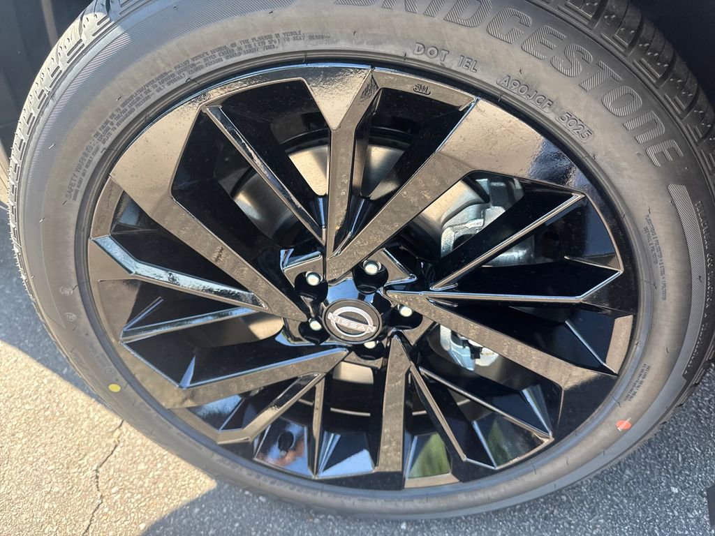 New 2026 Nissan Rogue Platinum AWD/4WD image 36