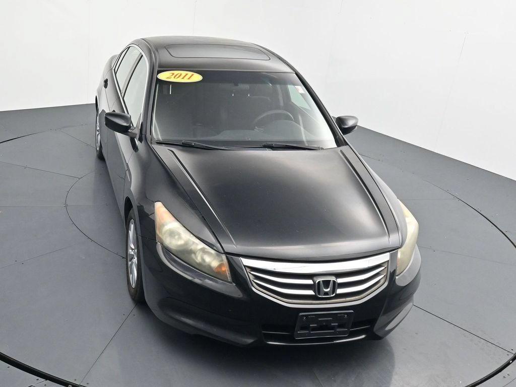 Used 2011 Honda Accord EX image 24